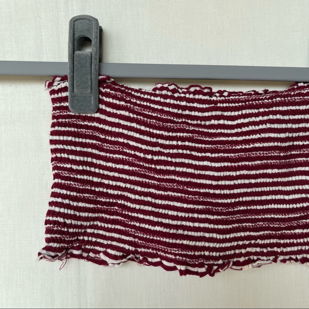 Bandeau Ruched Crop Top - Picture 10 of 15